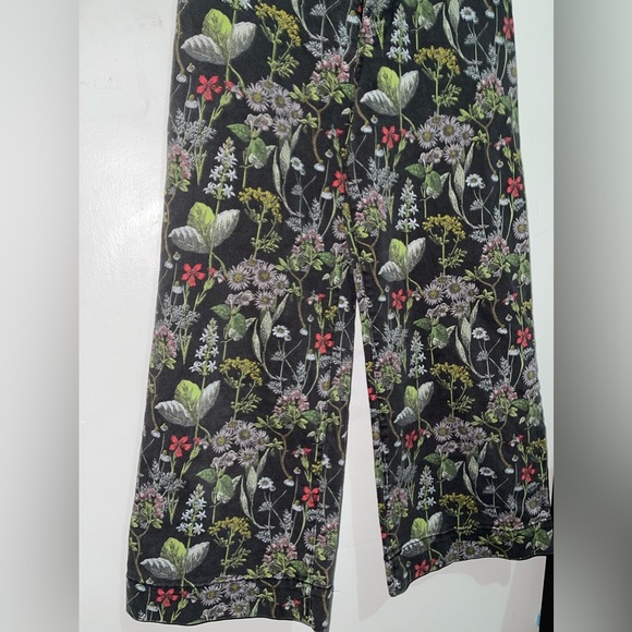 Anthropologie Pilcro  Water Lilly Ultra High rise Floral Wide Leg Cropped Jeans - Picture 4 of 14